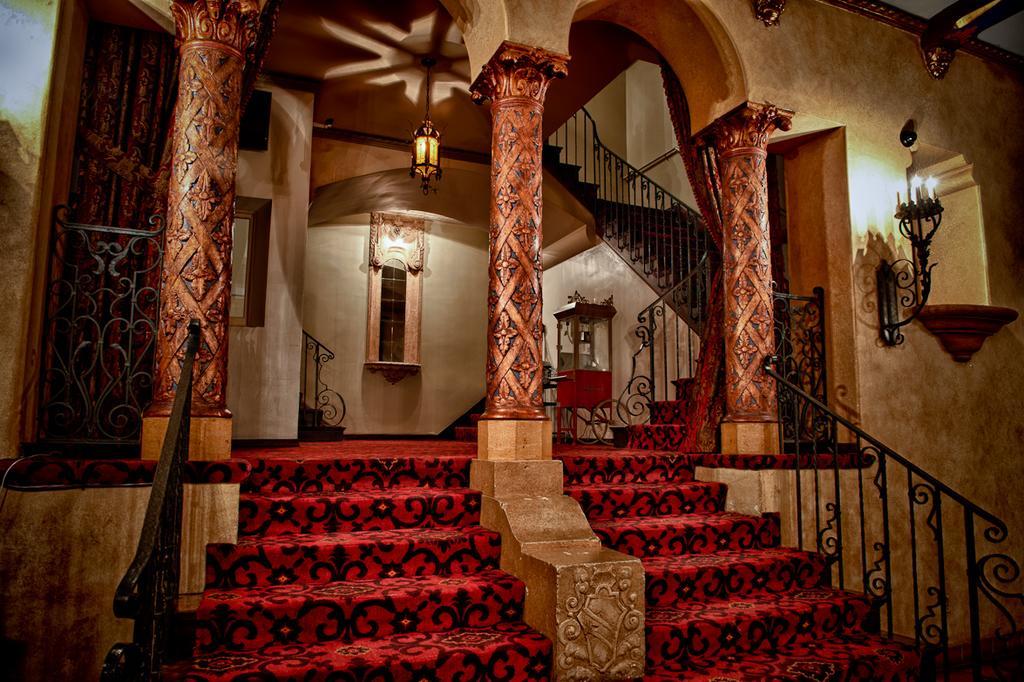 William Randolph Hearst Four Bedroom In The Famous Historic Altos Appartement